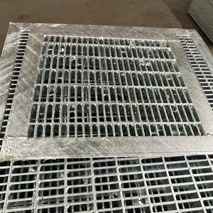 Welded Serrated Bar Grating Platform Walkway Metal Steel Grating