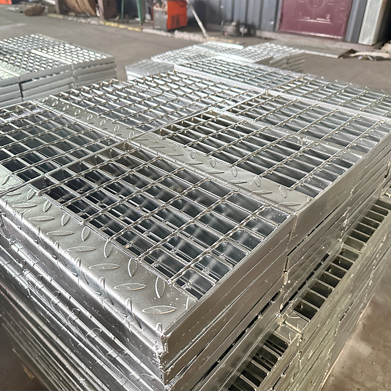 Dipped Galvanized Ladder Step Plate Steel Bar Grating