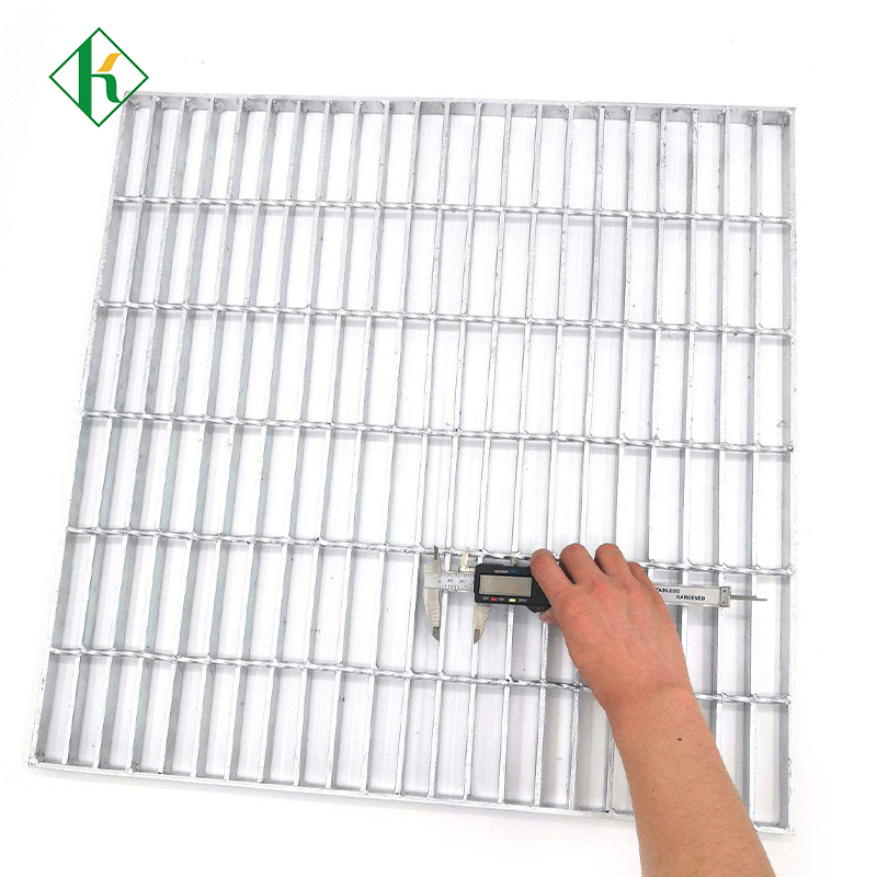 Outdoor Heavy Duty Sidewalk Steel Grating Storm Ditch Trench Drain Drainage Cover Steel Grates