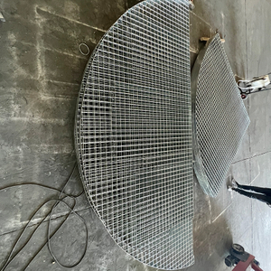 OEM Customized Galvanized Serrated Shaped Steel Grating for Platform Walkway