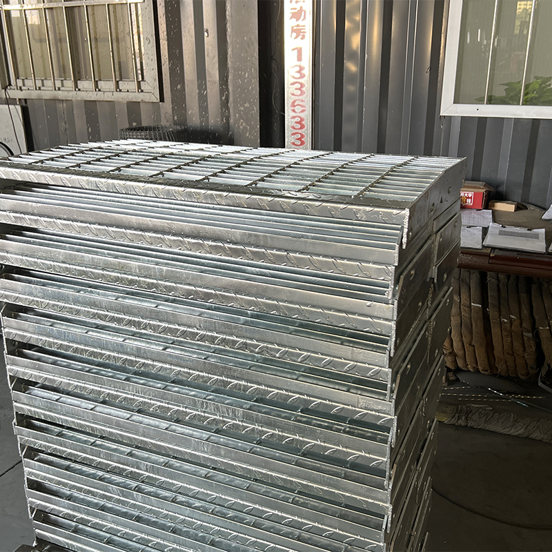 Dipped Galvanized Ladder Step Plate Steel Bar Grating